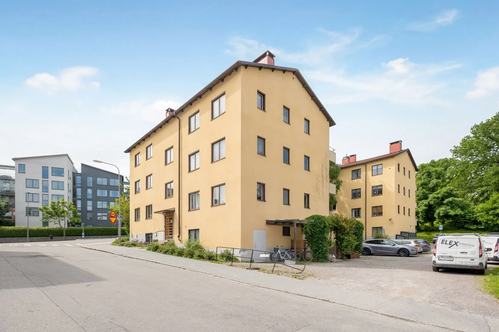 Bostadsrätt, Askängsbacken 1, Egen entré, Mariehäll, Stockholm
