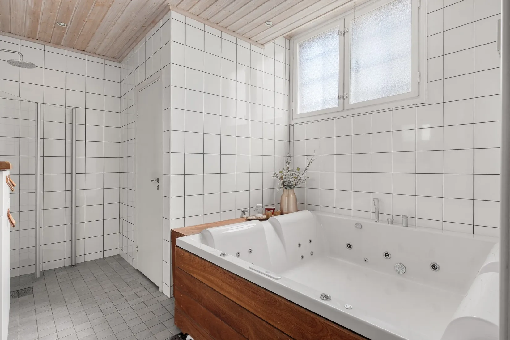Bostadsrätt, Askängsbacken 1, Egen entré, Mariehäll, Stockholm