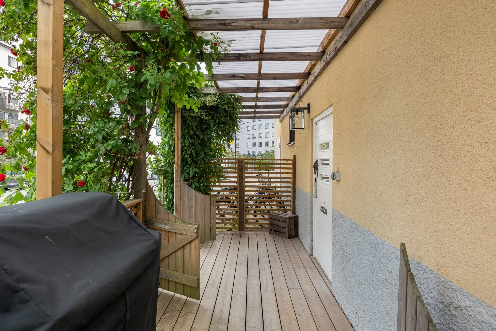 Bostadsrätt, Askängsbacken 1, Egen entré, Mariehäll, Stockholm
