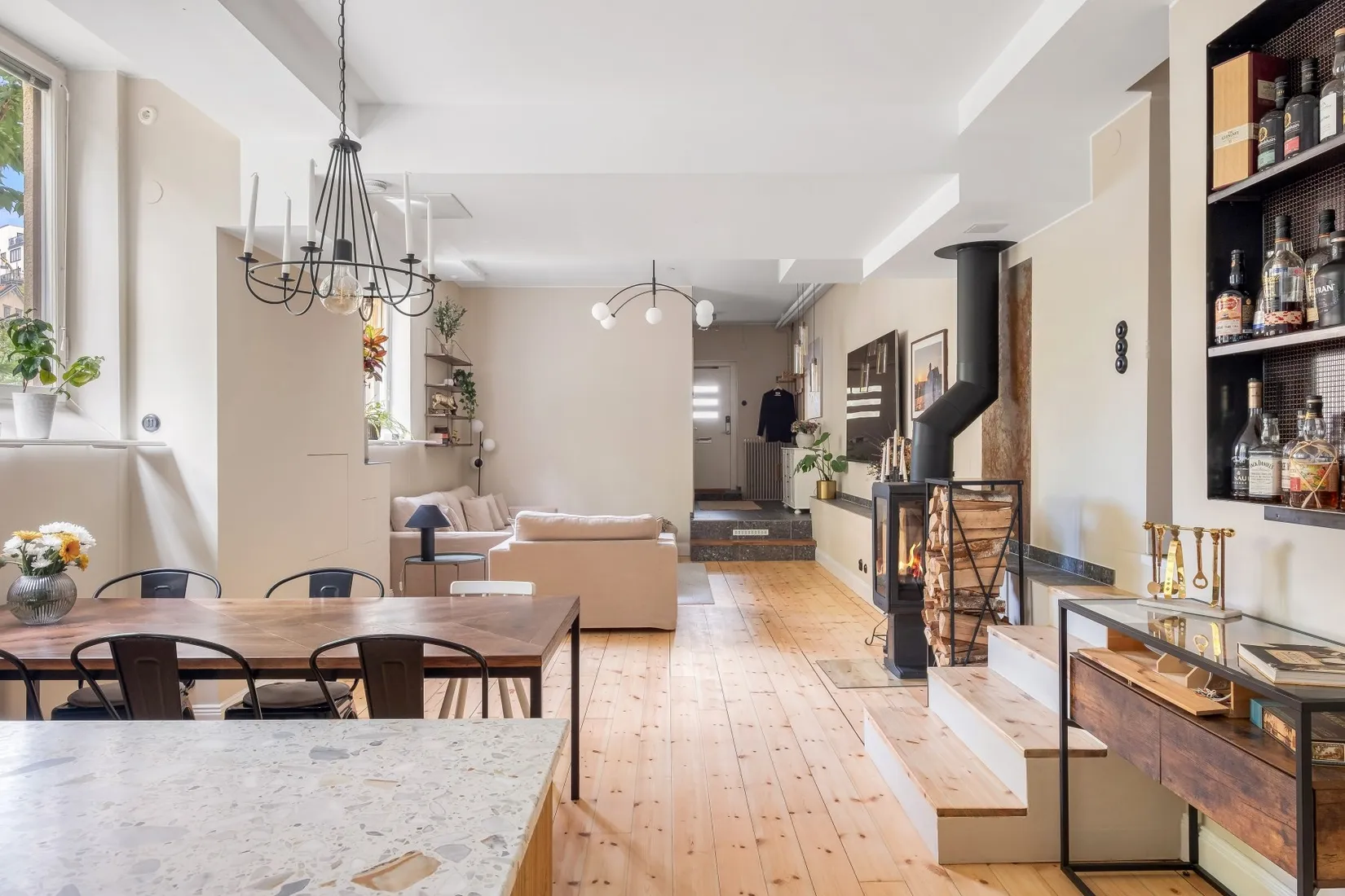 Bostadsrätt, Askängsbacken 1, Egen entré, Mariehäll, Stockholm