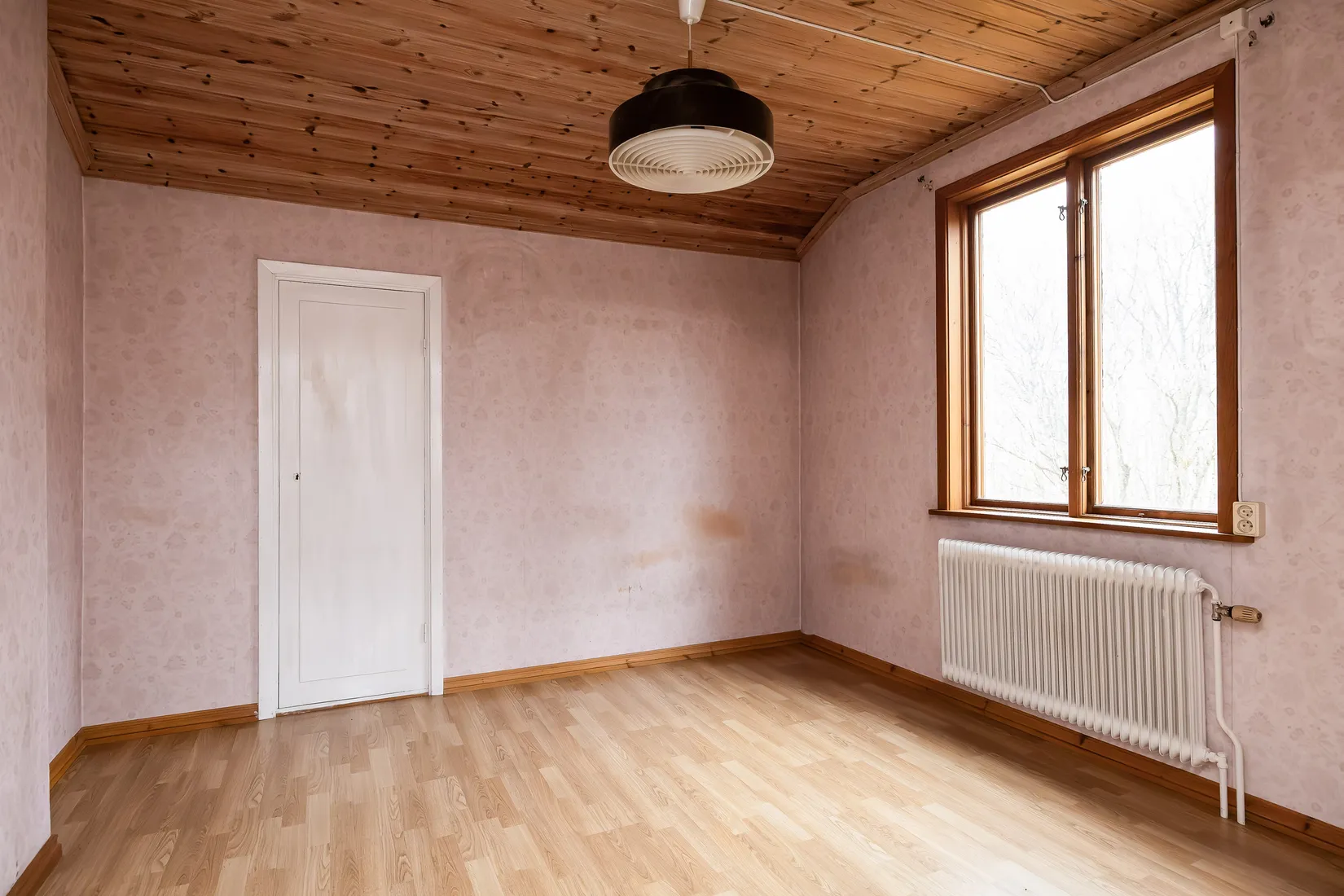 Villa, Ålundavägen 11, Mullhyttan, Lekeberg