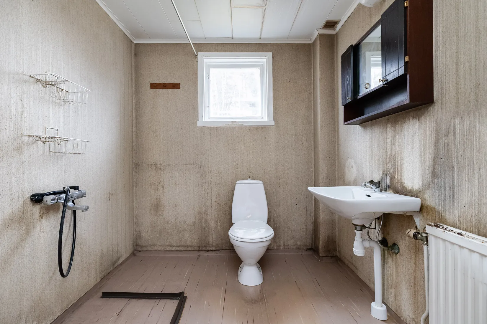 Villa, Ålundavägen 11, Mullhyttan, Lekeberg