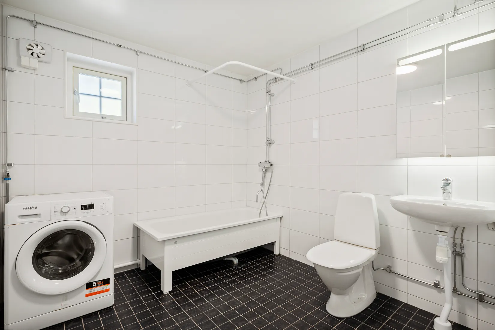 Villa, Largbacksvägen 3, Kusboda, Norrtälje