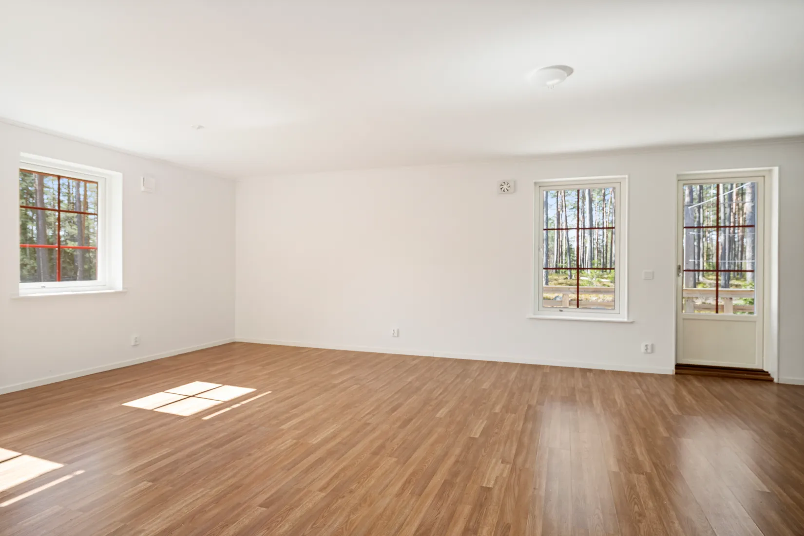 Villa, Largbacksvägen 3, Kusboda, Norrtälje