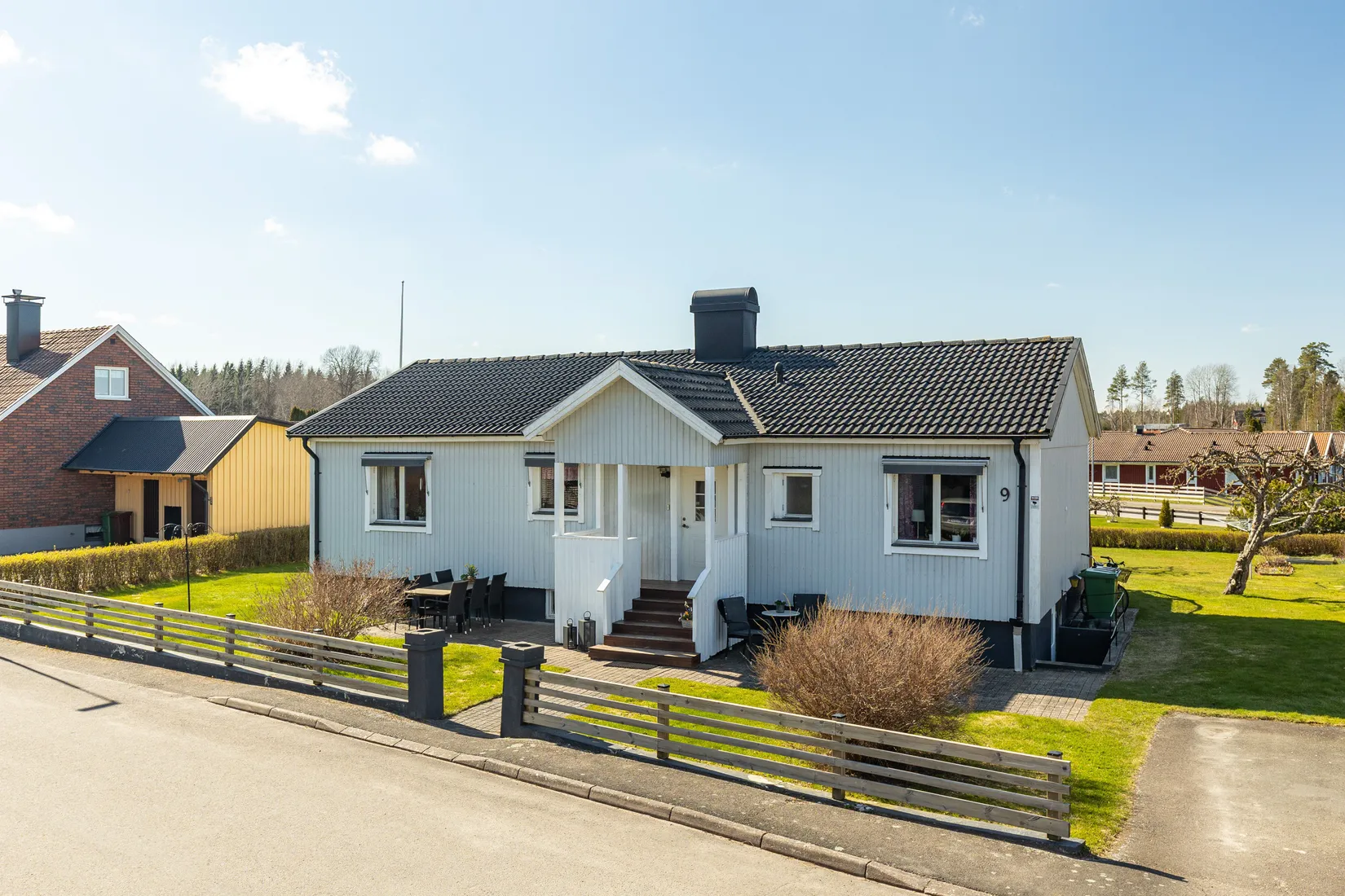 Villa, Klövervägen 9, Skövde