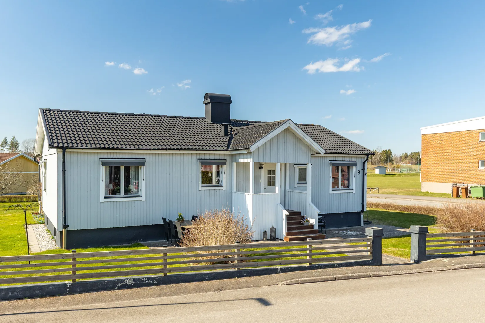 Villa, Klövervägen 9, Skövde