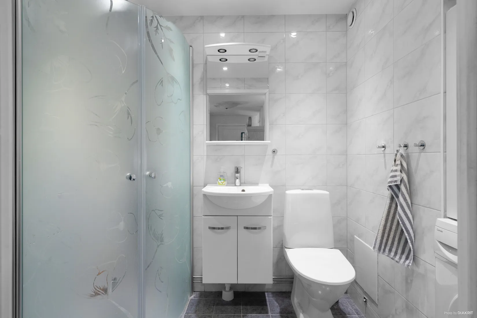 Bostadsrätt, Tomtegränd 6, 2 tr, Rotsunda, Sollentuna