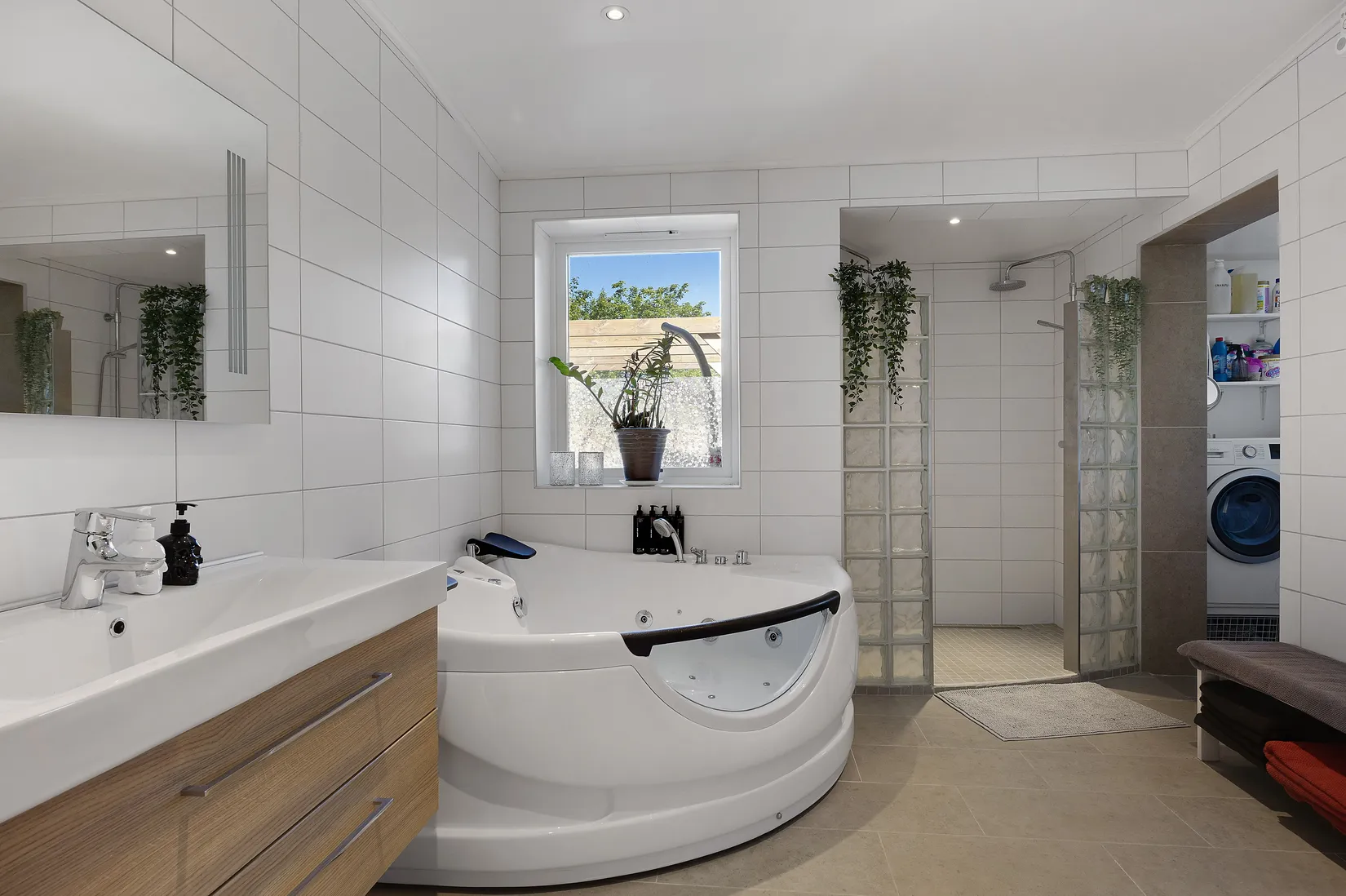 Villa, Västerhejde Stinsens väg 7, Västerhejde - Visby Närområde, Gotland