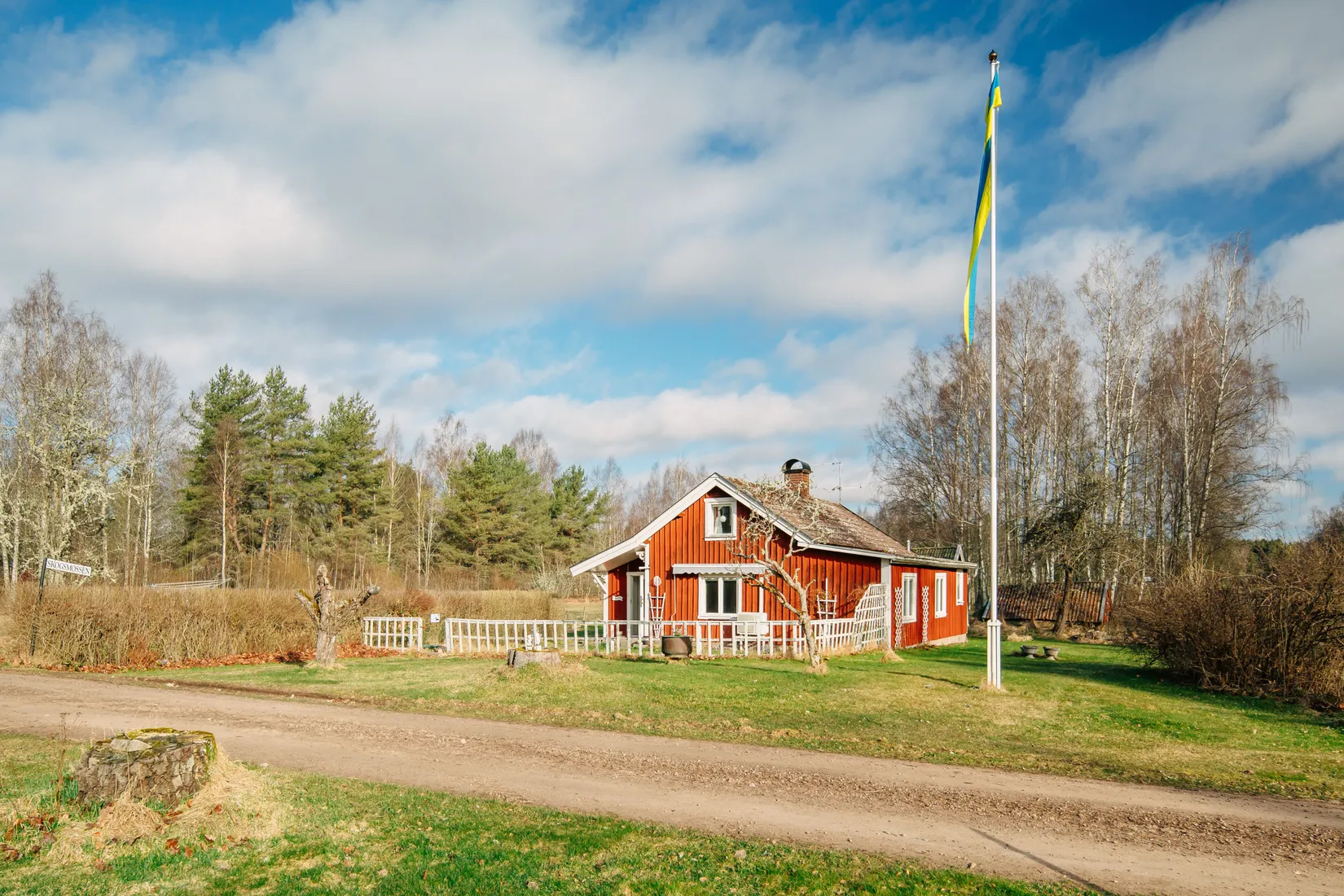 Villa, Uggletorp Skogsmossen 12, Töreboda