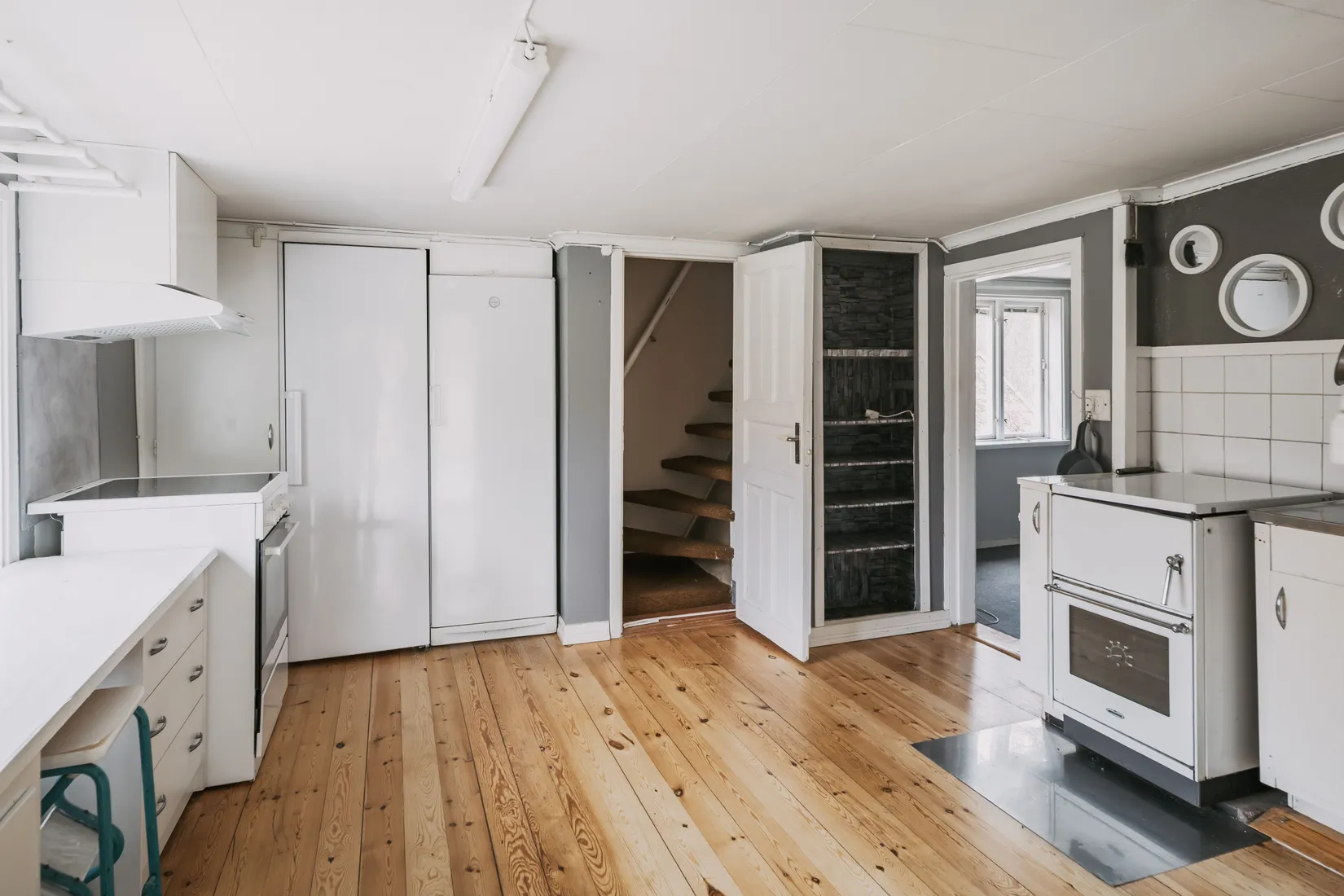 Villa, Uggletorp Skogsmossen 12, Töreboda