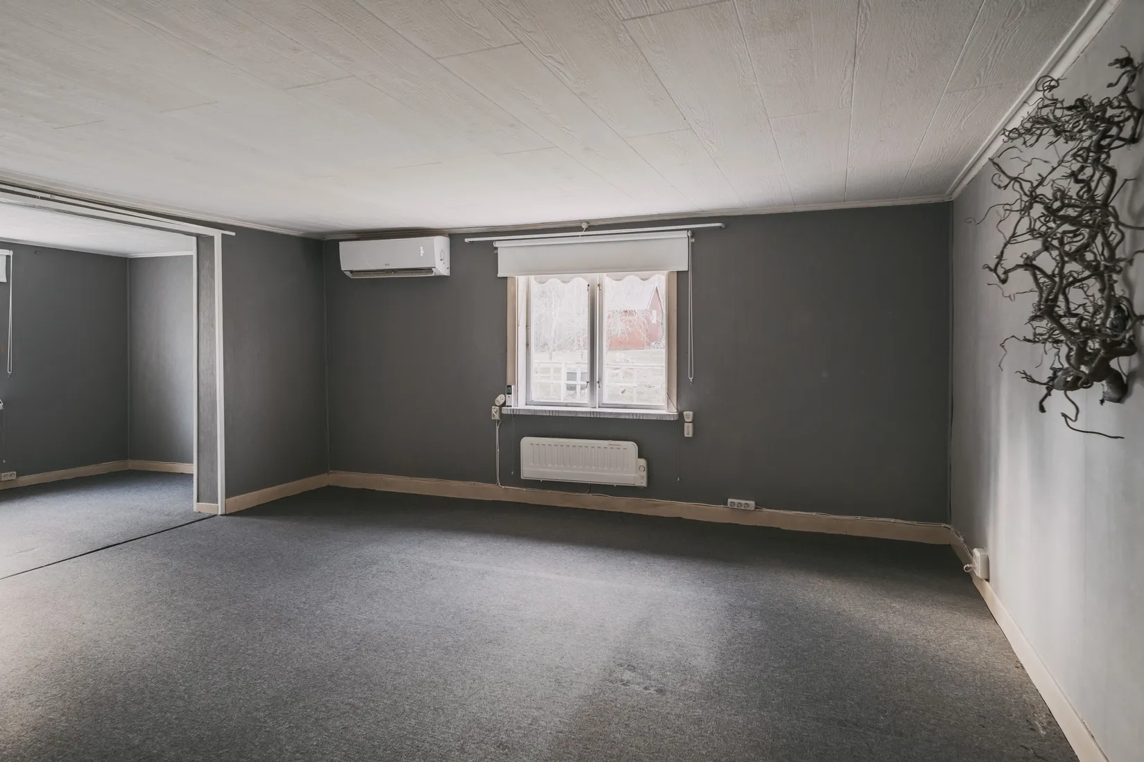 Villa, Uggletorp Skogsmossen 12, Töreboda