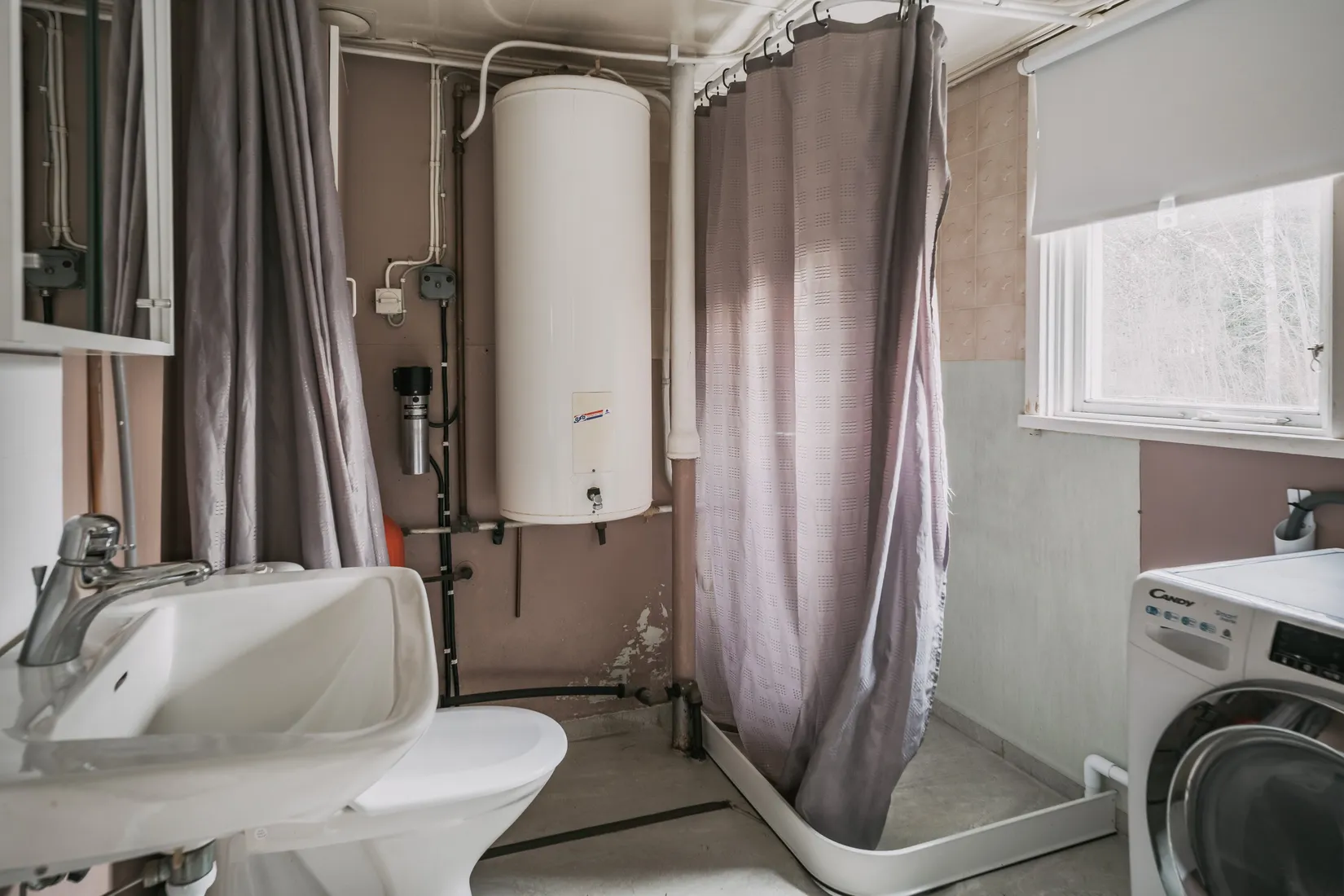 Villa, Uggletorp Skogsmossen 12, Töreboda