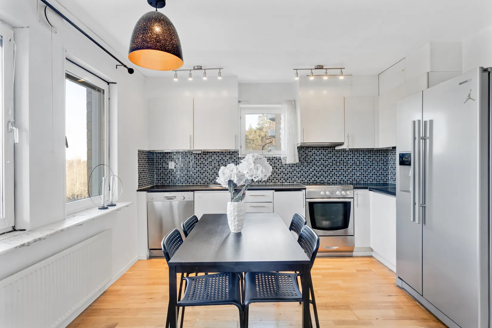 Bostadsrätt, Skarpbrunnavägen 11 4tr, Eriksberg - Norsborg, Botkyrka