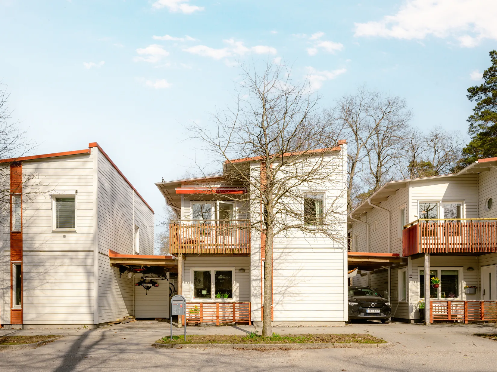 Villa, Radhus, Rådanvägen 61, Silverdal, Sollentuna