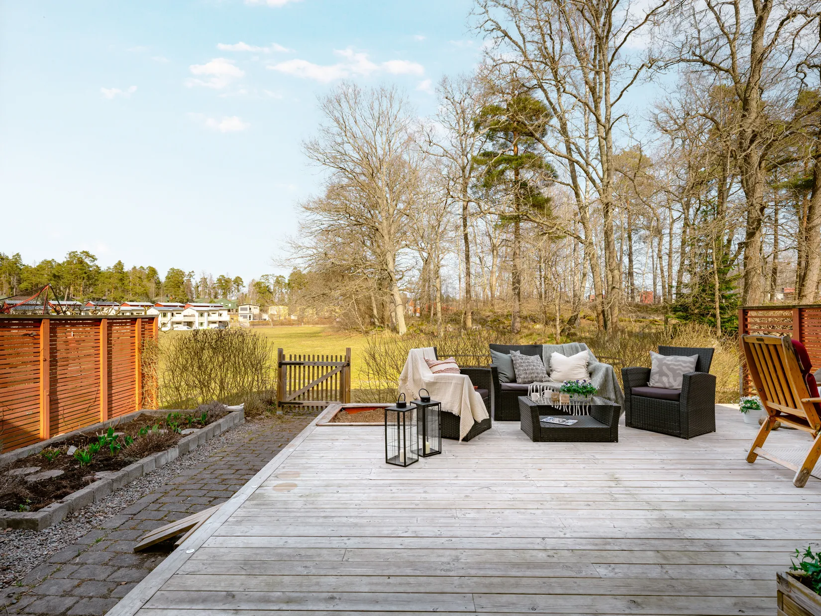 Villa, Radhus, Rådanvägen 61, Silverdal, Sollentuna