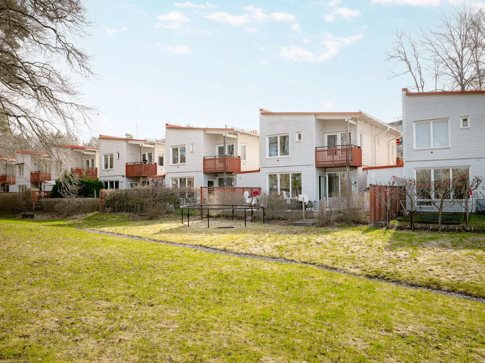 Villa, Radhus, Rådanvägen 61, Silverdal, Sollentuna