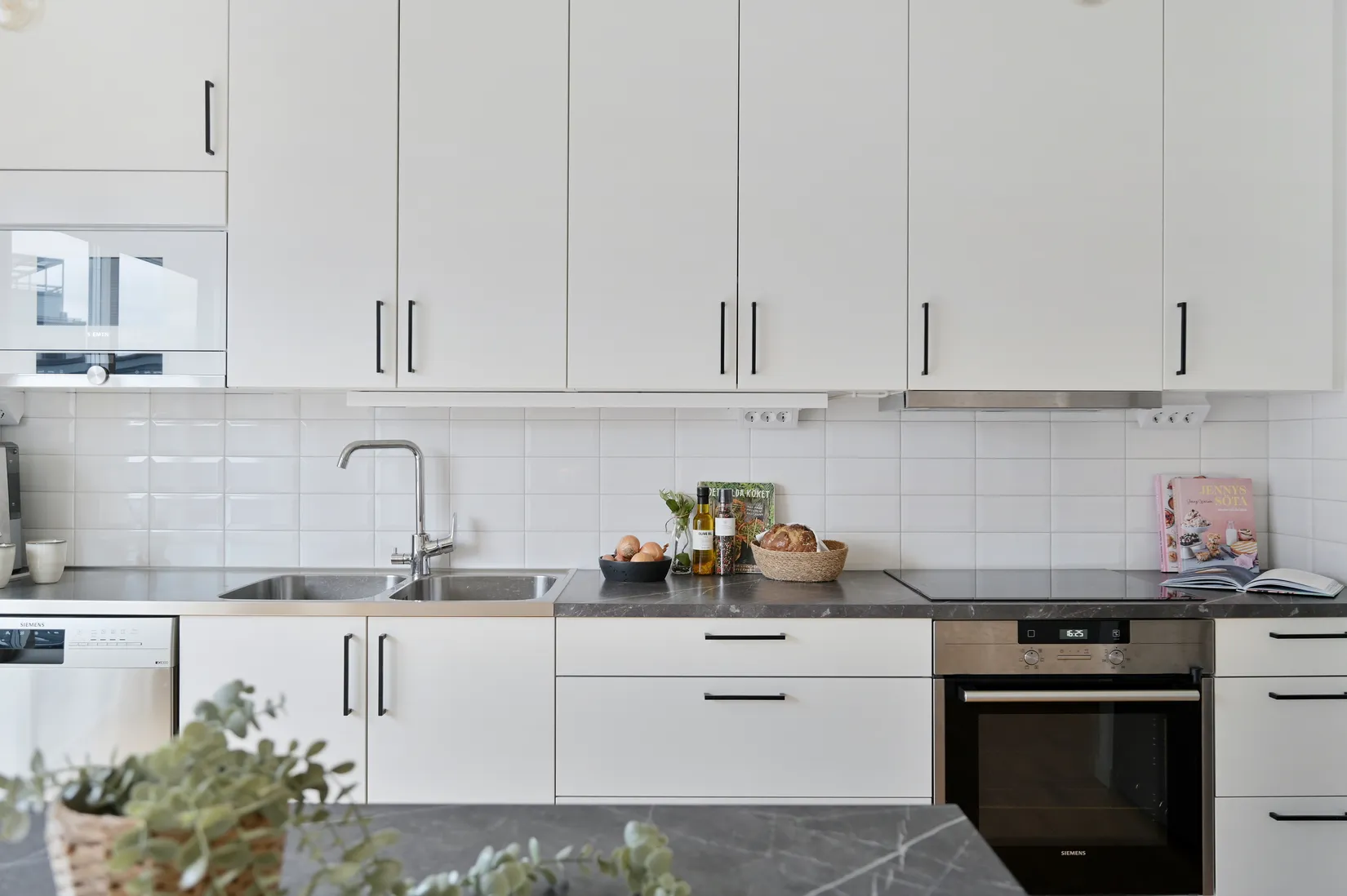 Bostadsrätt, Radhus, Vendelgränd 10, Skälby, Järfälla