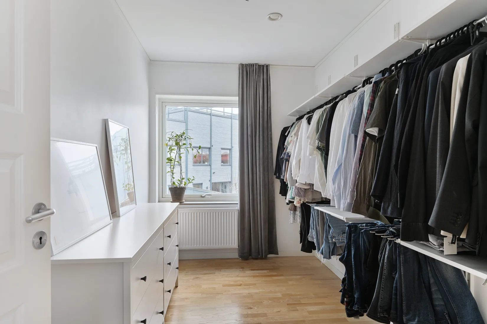 Bostadsrätt, Radhus, Vendelgränd 10, Skälby, Järfälla