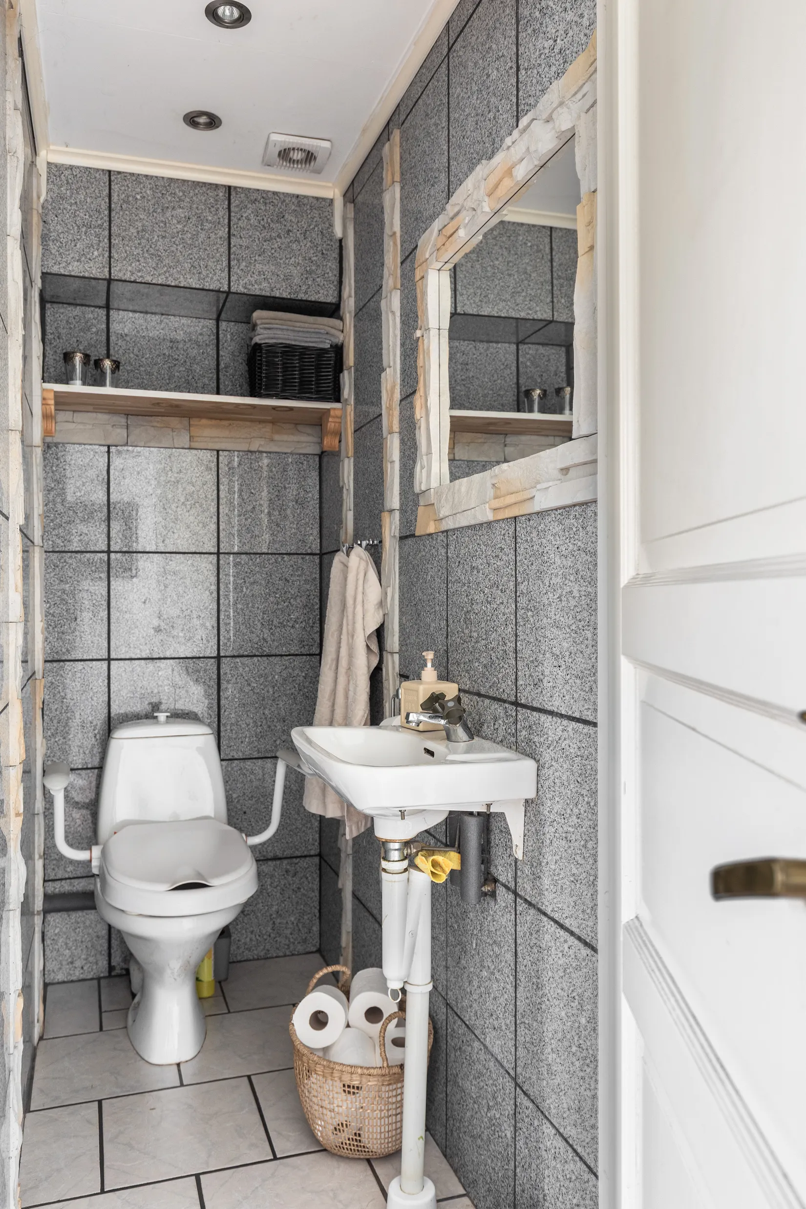 Villa, Skogsåkersvägen 3, Husie, Malmö