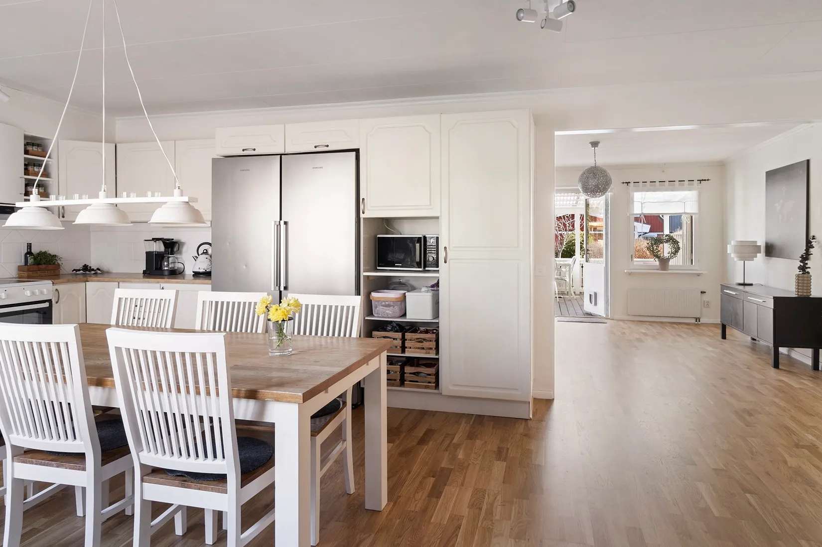 Radhus, Guttorms väg 16, Irsta, Västerås