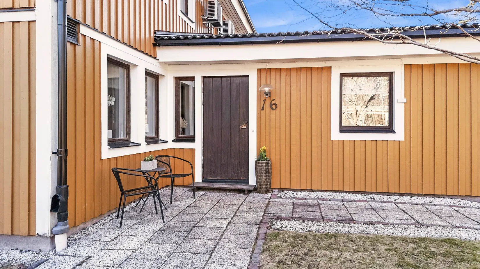 Radhus, Guttorms väg 16, Irsta, Västerås