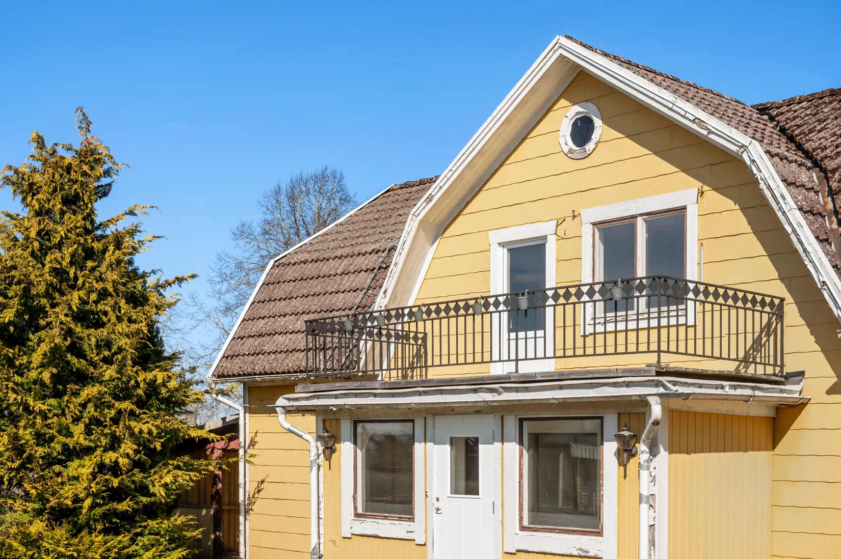 Villa, Köpmansgatan 9, Tråvad, Vara