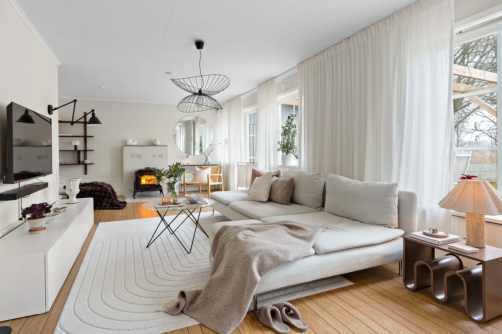 Villa, Gröna vägen 4, Håbo-Tibble Kyrkby, Upplands-Bro