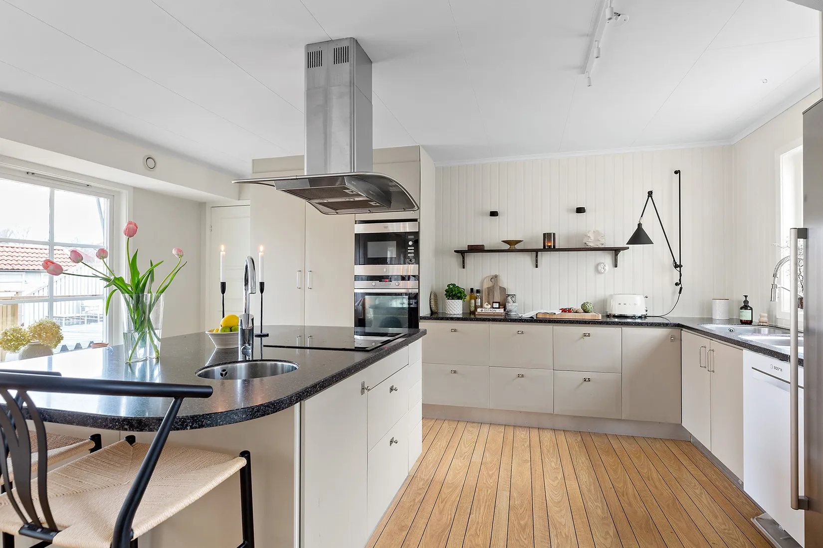 Villa, Gröna vägen 4, Håbo-Tibble Kyrkby, Upplands-Bro