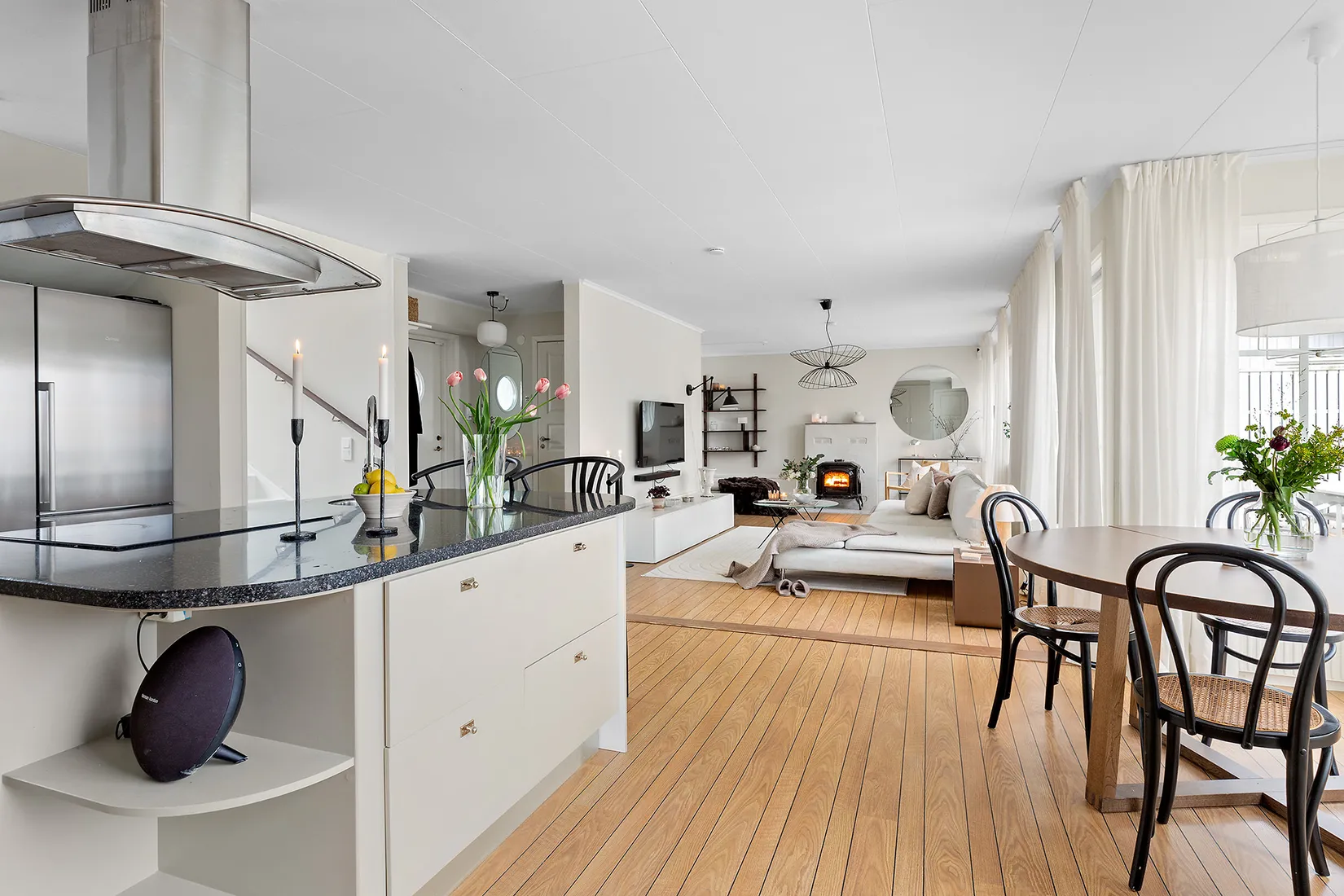 Villa, Gröna vägen 4, Håbo-Tibble Kyrkby, Upplands-Bro