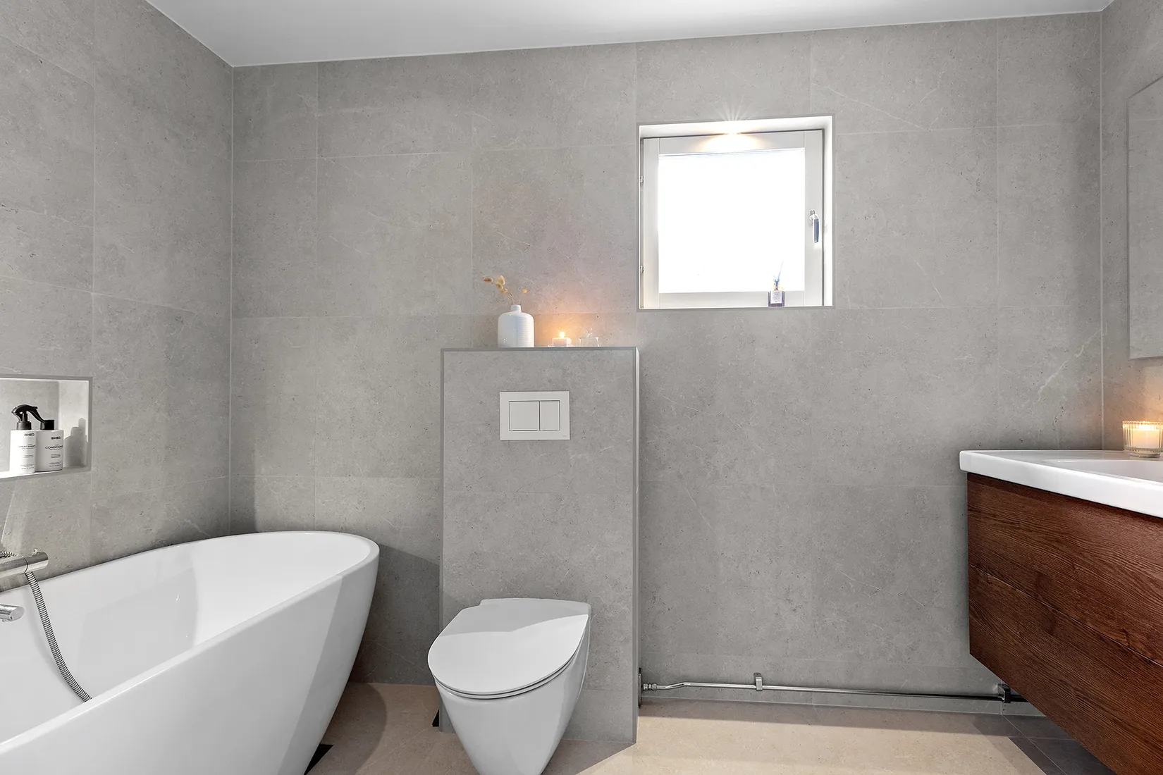 Villa, Gröna vägen 4, Håbo-Tibble Kyrkby, Upplands-Bro