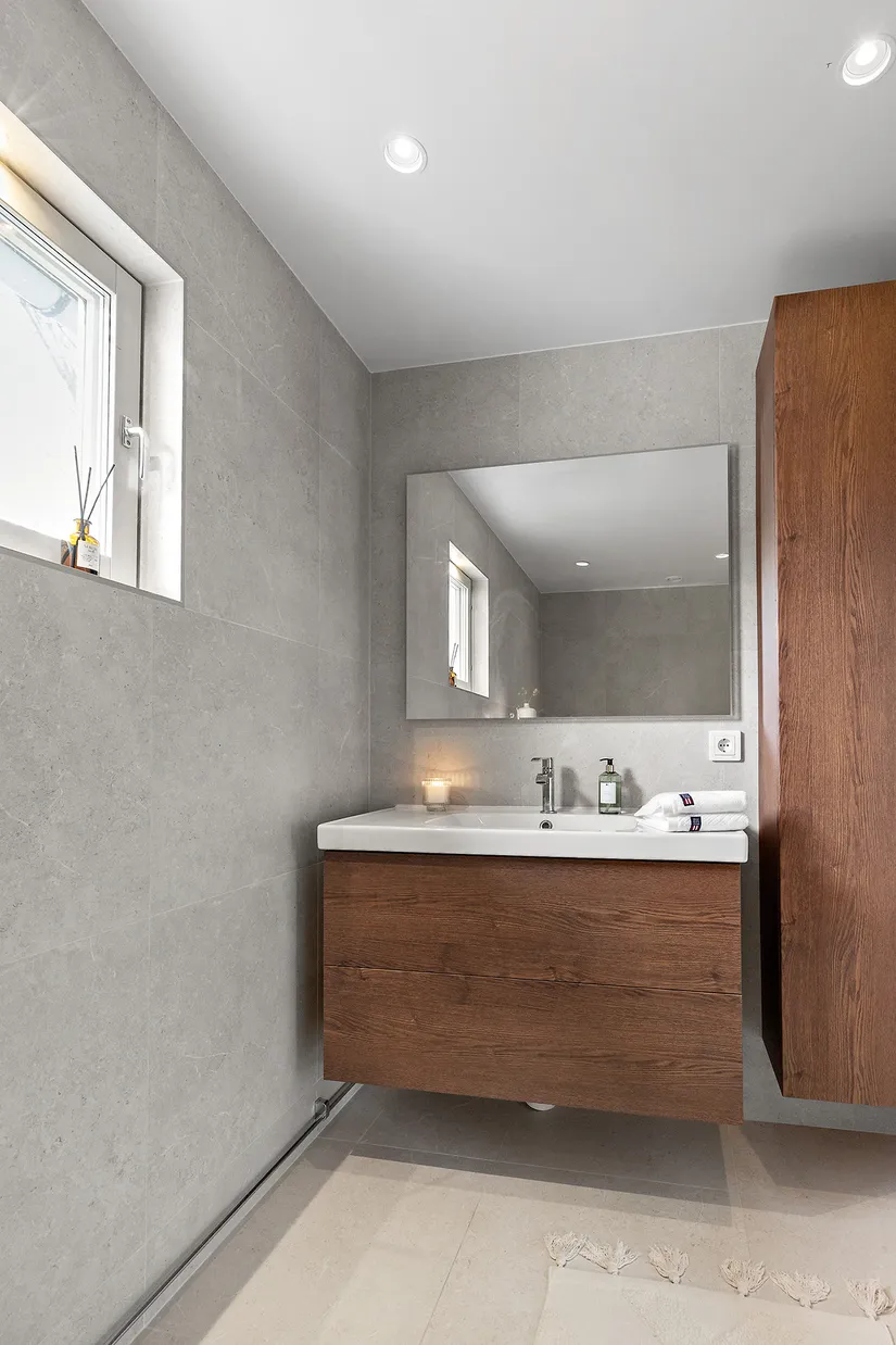 Villa, Gröna vägen 4, Håbo-Tibble Kyrkby, Upplands-Bro