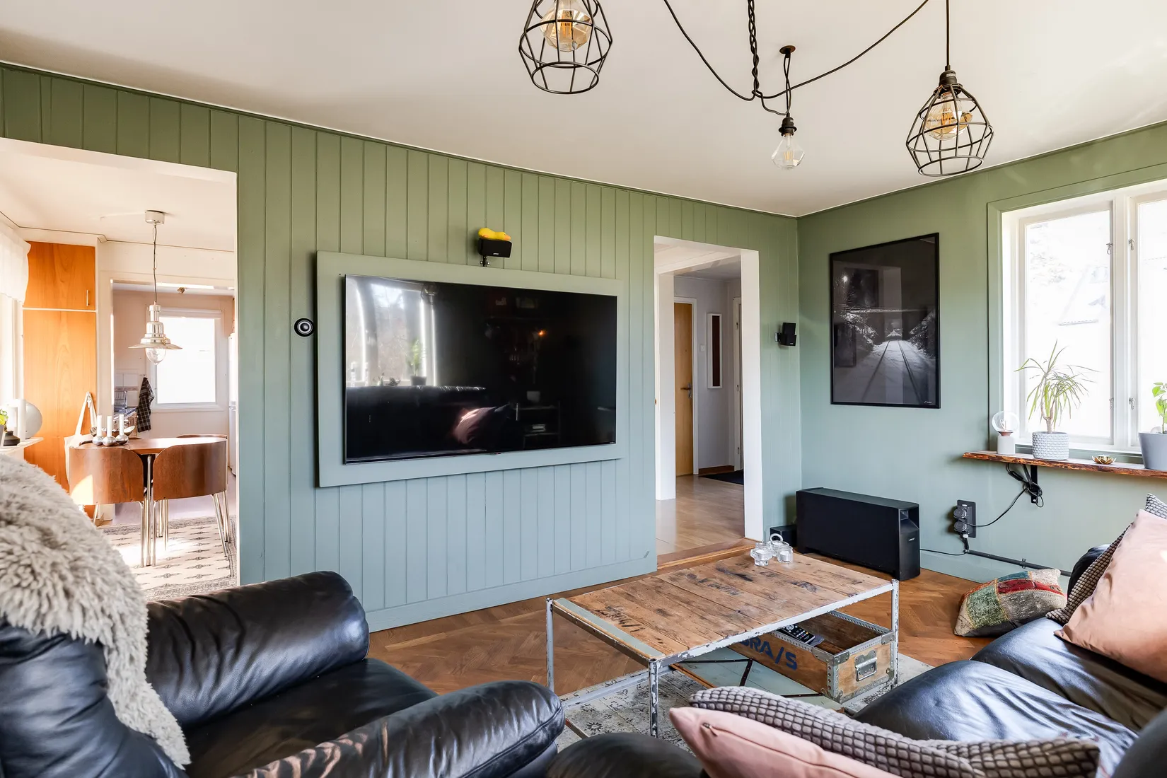 Villa, Mossbanegatan 3, Haga, Kumla