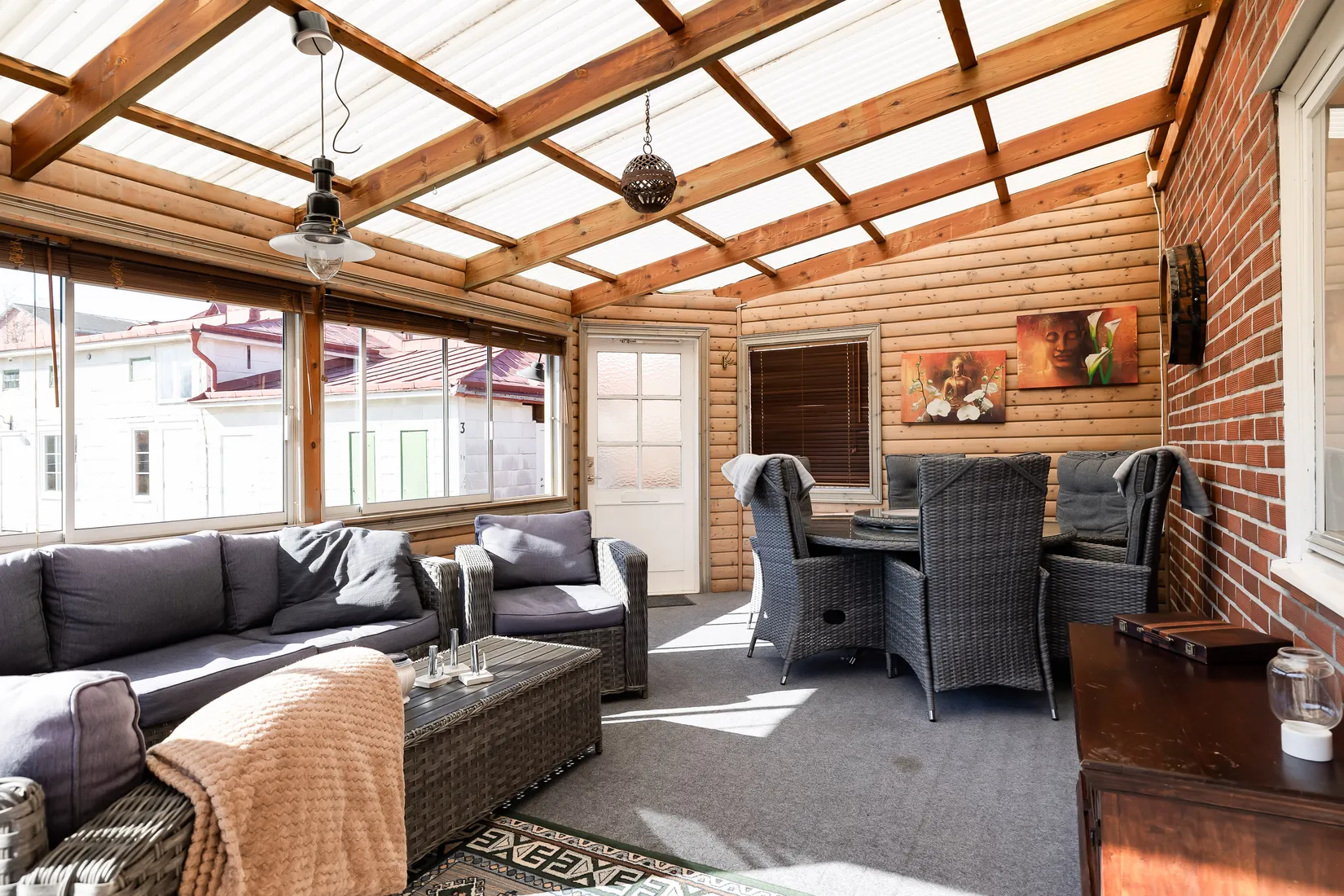 Villa, Mossbanegatan 3, Haga, Kumla