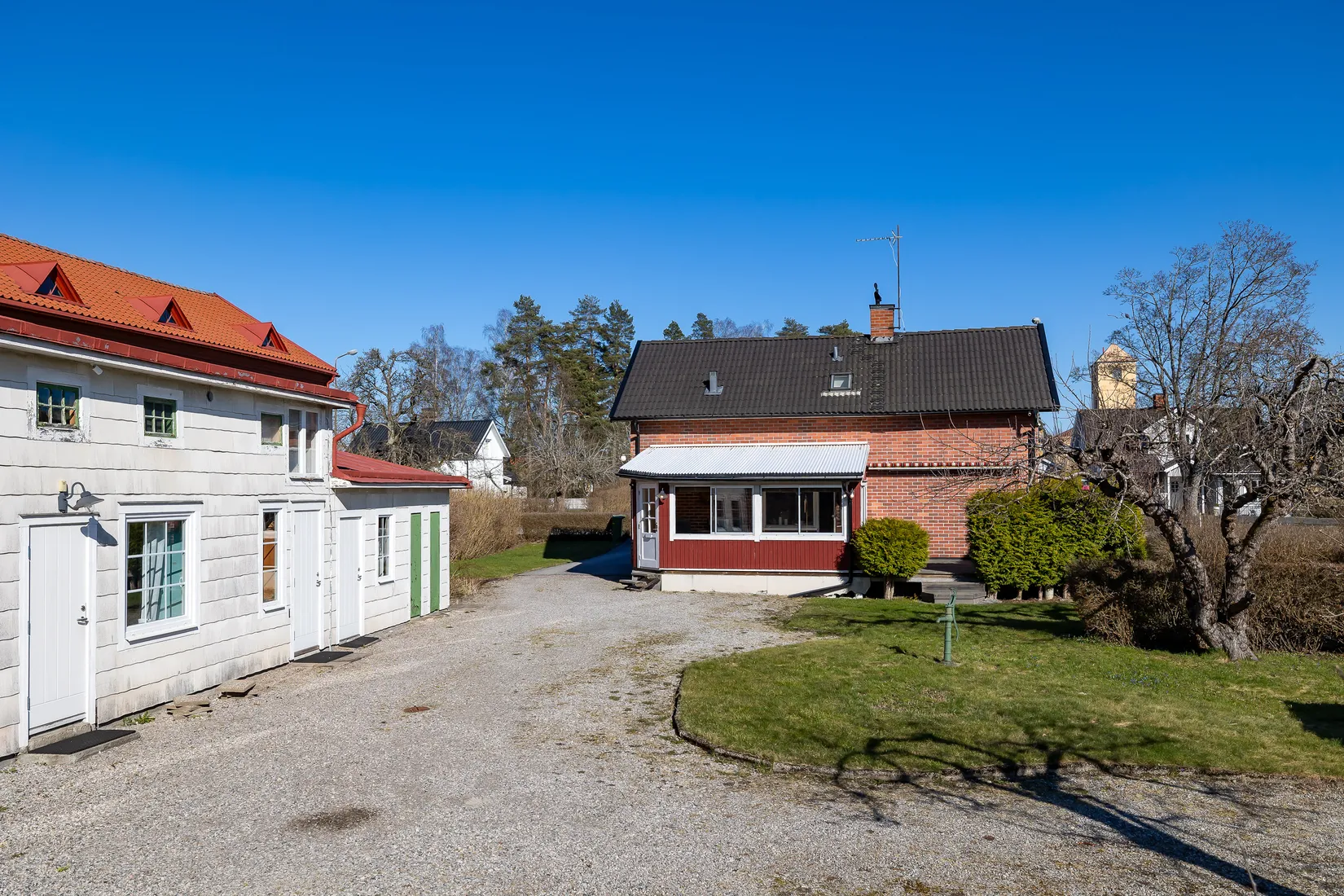 Villa, Mossbanegatan 3, Haga, Kumla