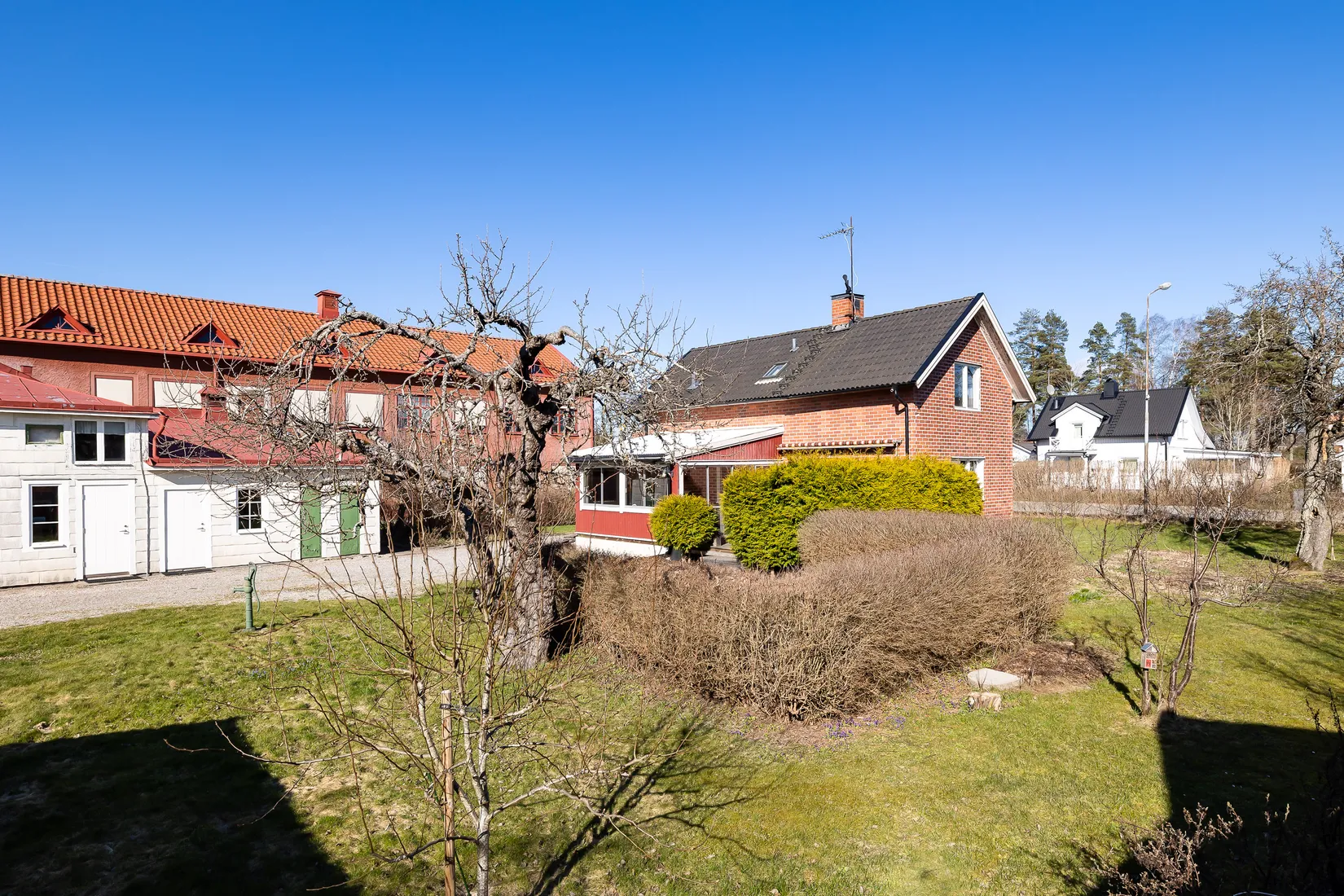 Villa, Mossbanegatan 3, Haga, Kumla