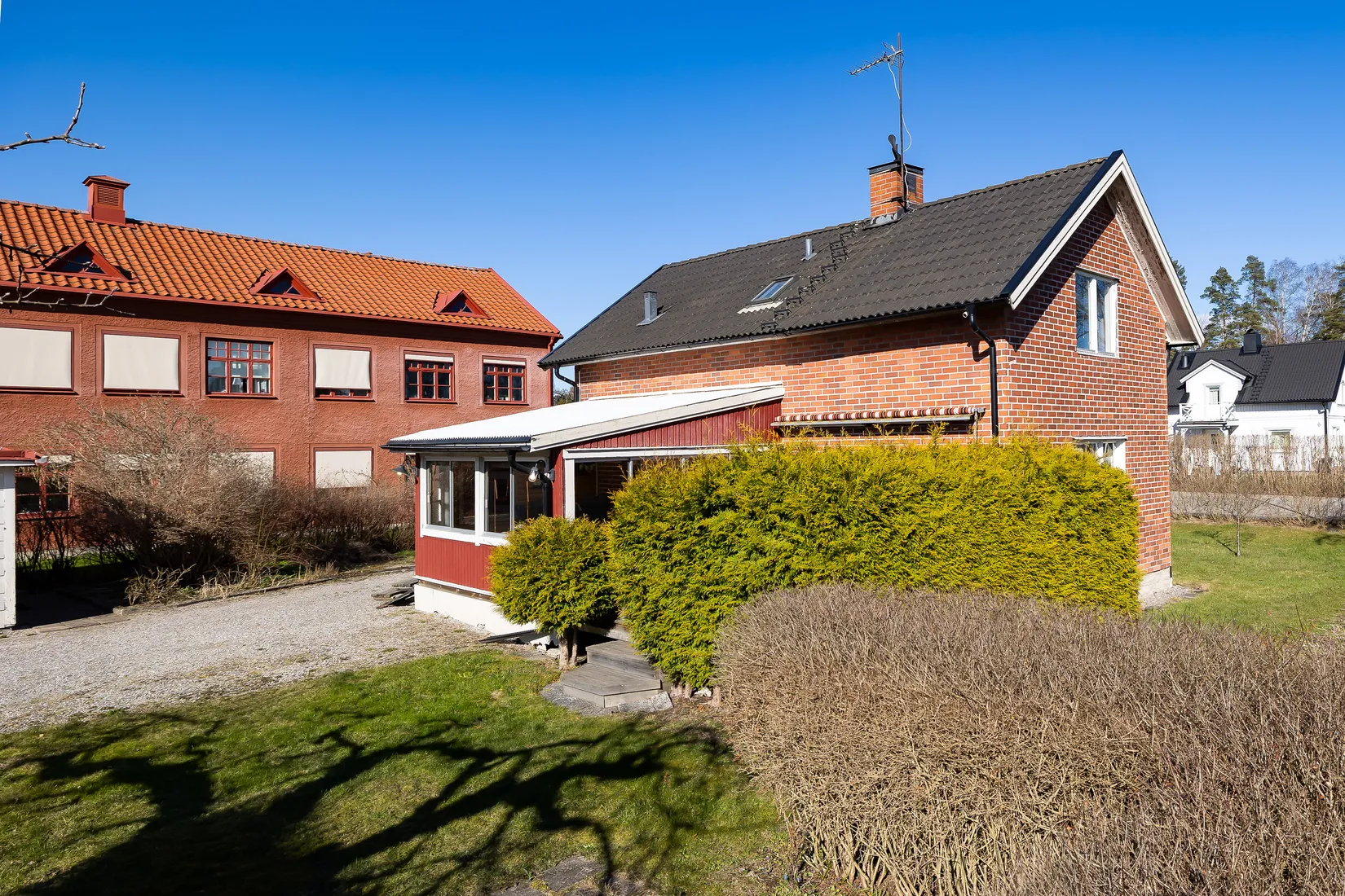 Villa, Mossbanegatan 3, Haga, Kumla