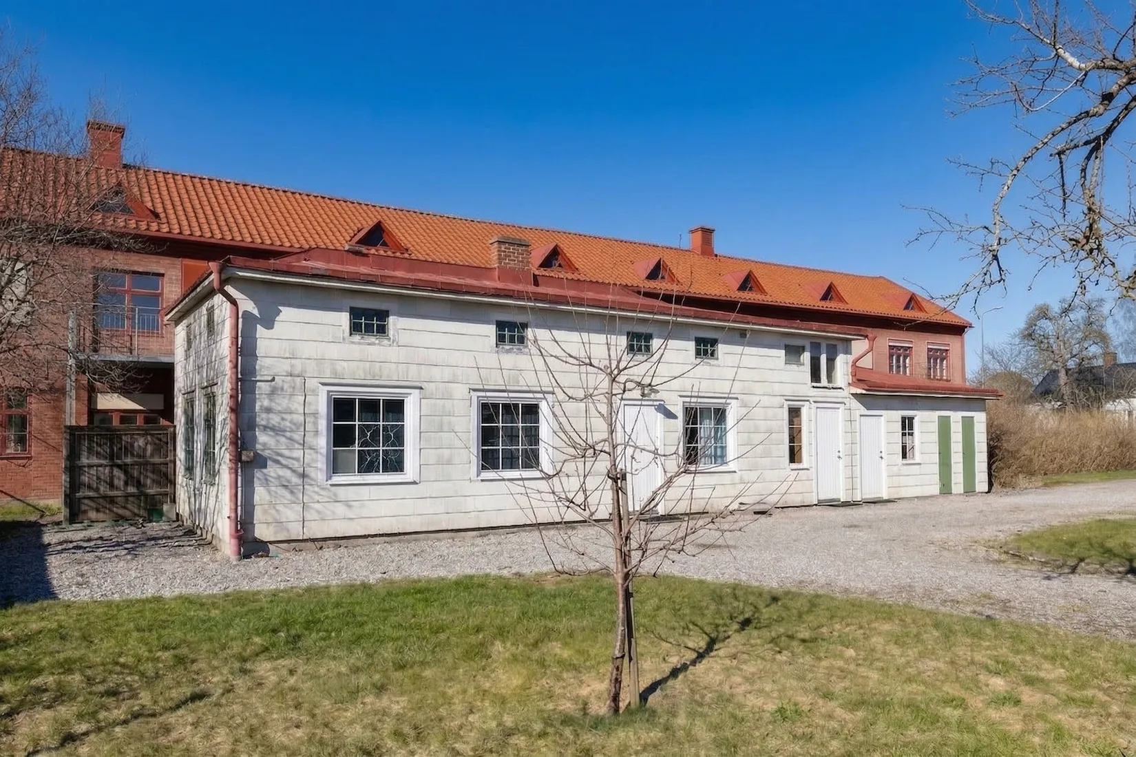 Villa, Mossbanegatan 3, Haga, Kumla