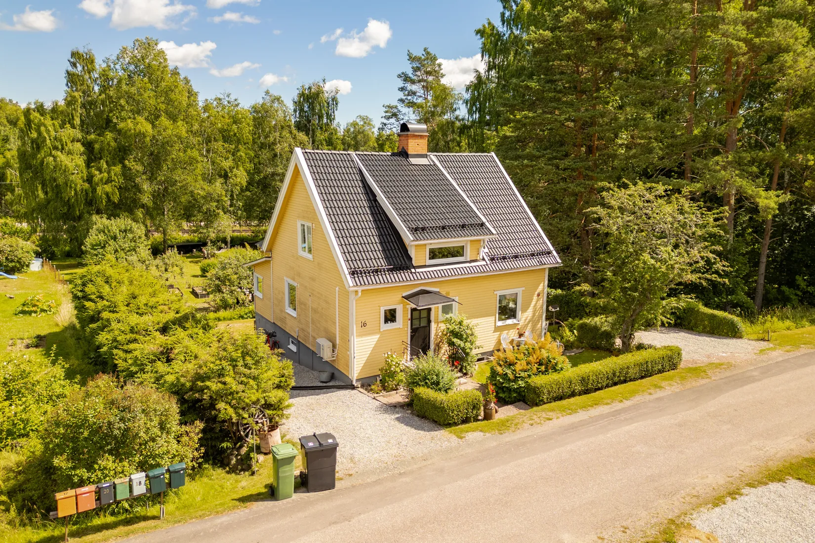 Villa, Bratthedsvägen 16, Ramnäs, Surahammar