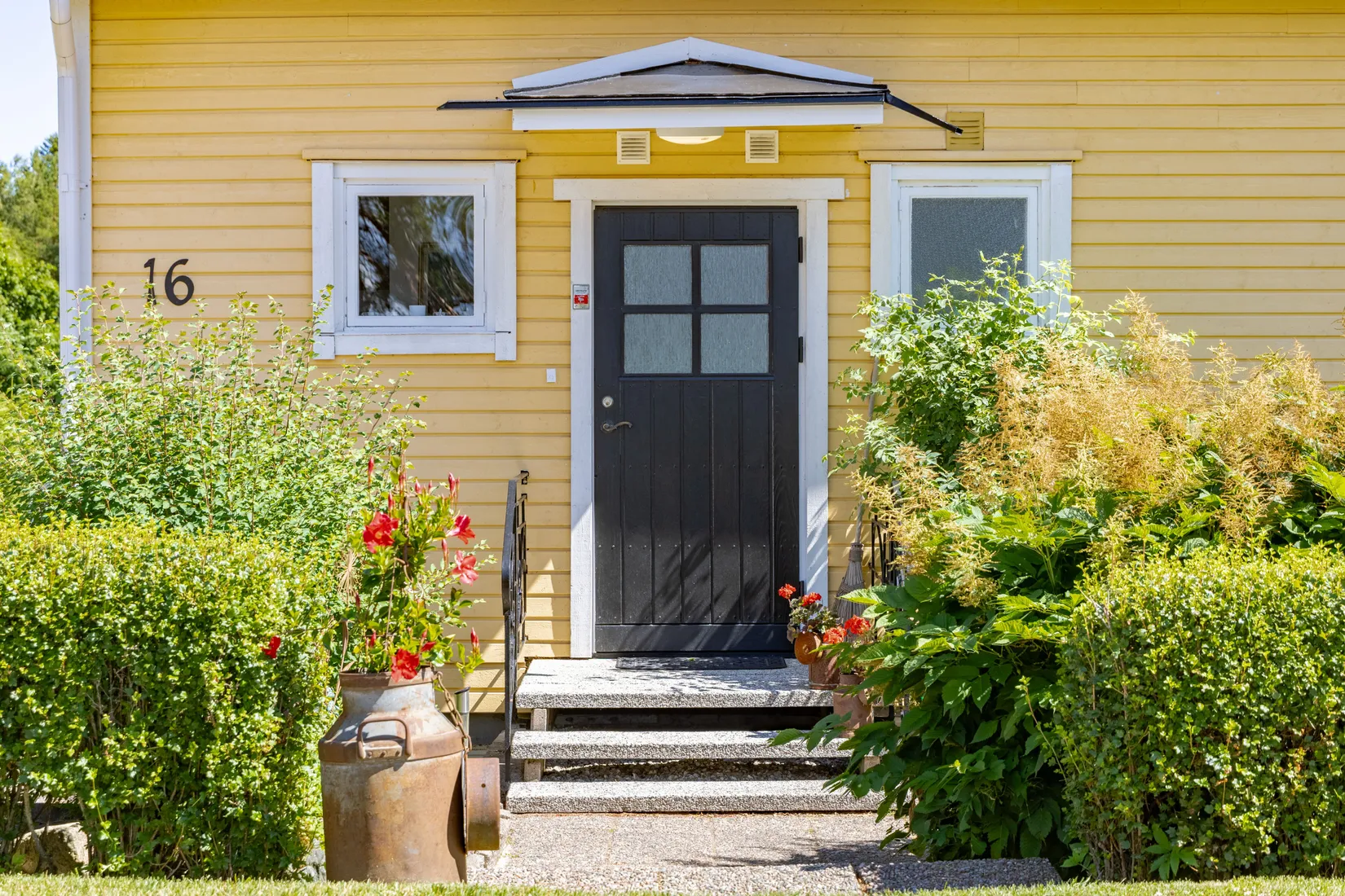 Villa, Bratthedsvägen 16, Ramnäs, Surahammar