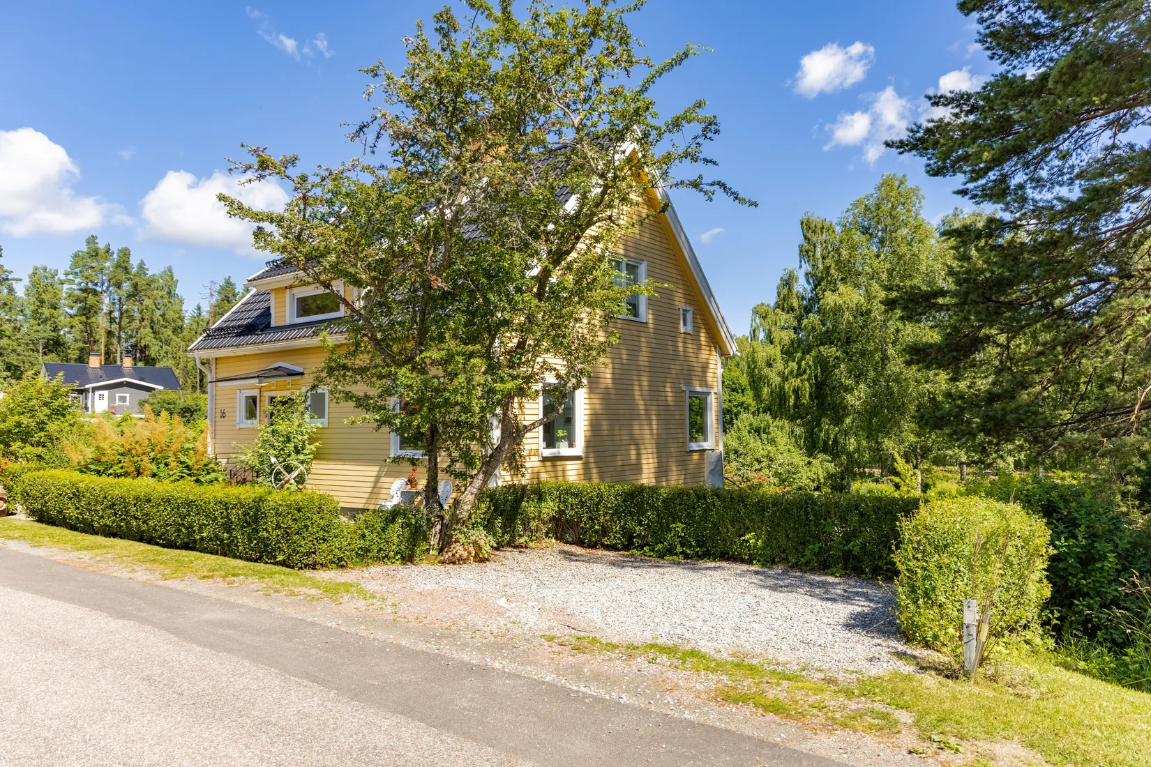 Villa, Bratthedsvägen 16, Ramnäs, Surahammar
