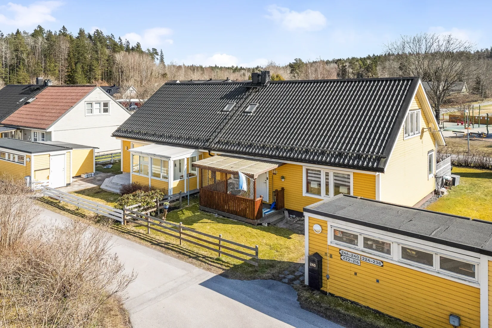 Villa, Radhus, Murkelvägen 240, Skånsta, Österåker