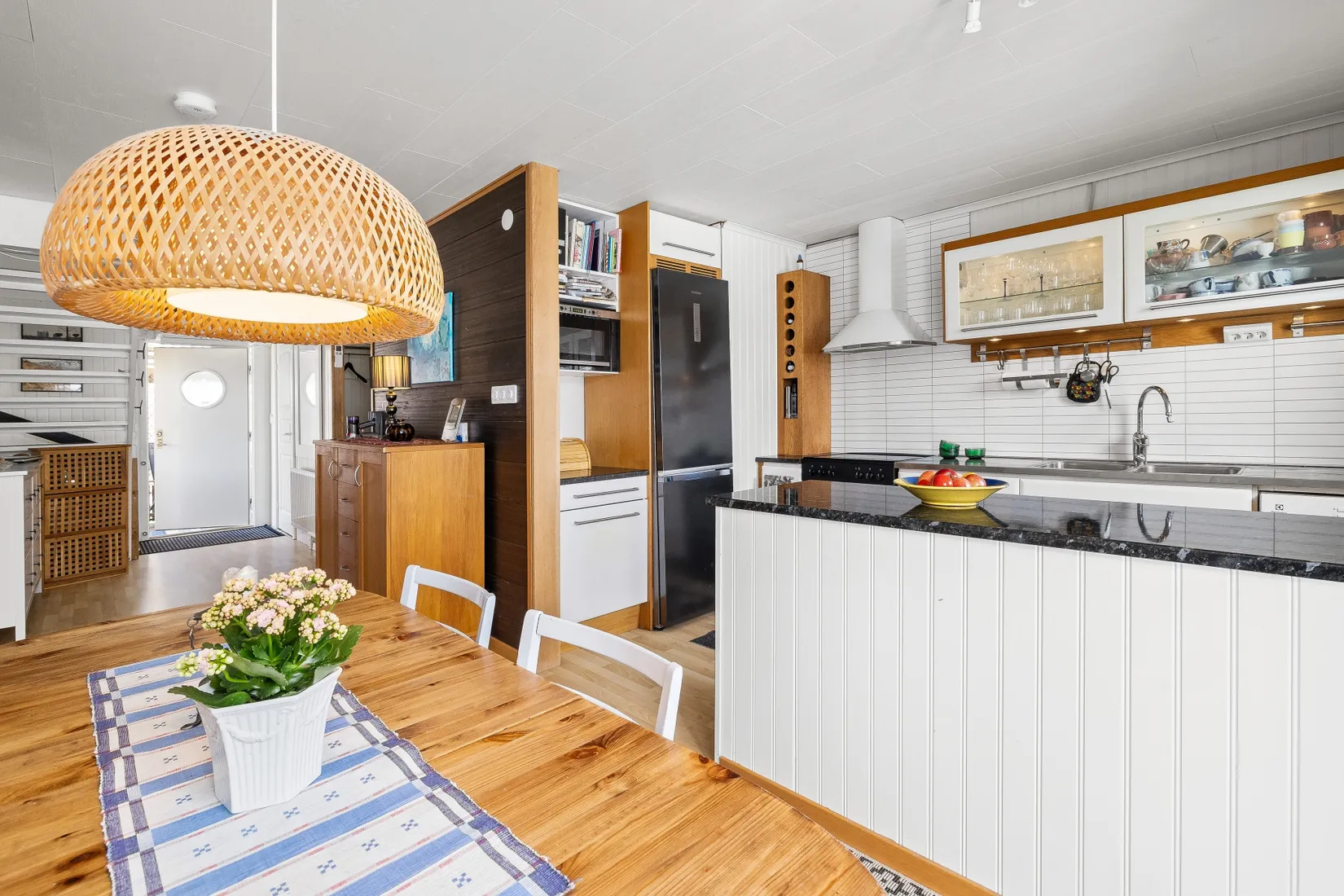 Villa, Radhus, Murkelvägen 240, Skånsta, Österåker