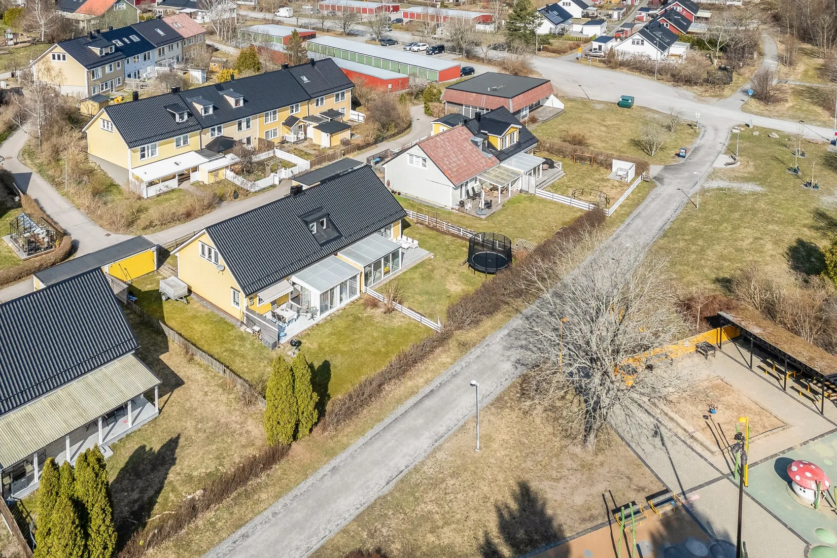 Villa, Radhus, Murkelvägen 240, Skånsta, Österåker