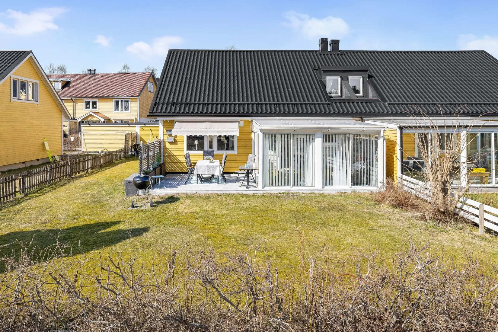Villa, Radhus, Murkelvägen 240, Skånsta, Österåker