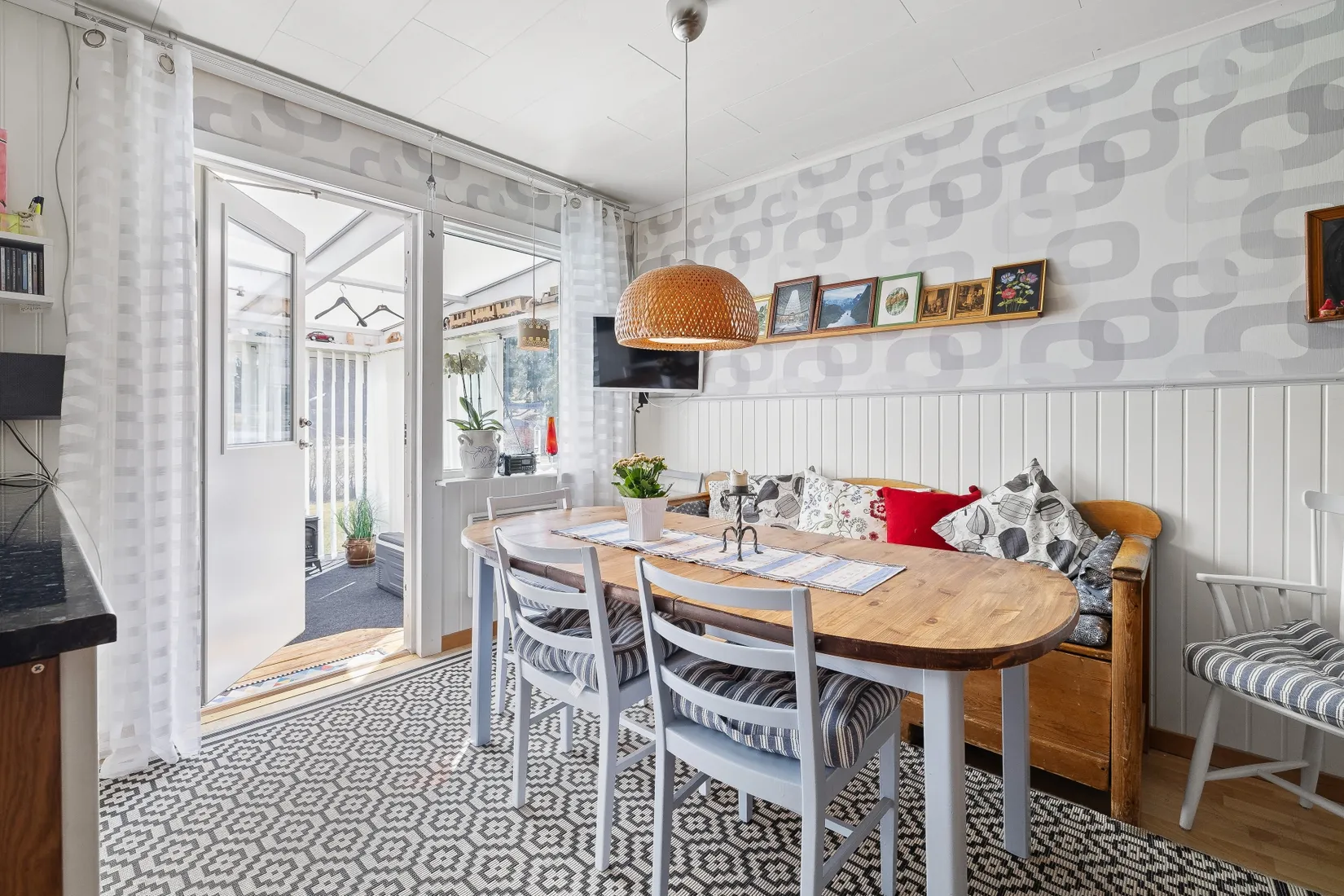 Villa, Radhus, Murkelvägen 240, Skånsta, Österåker