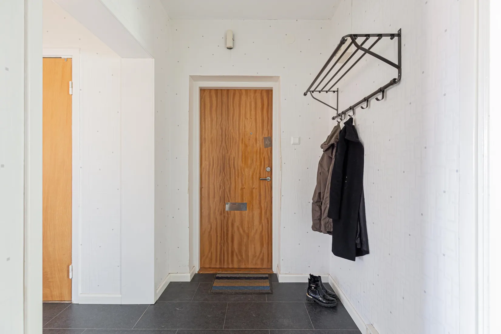 Bostadsrätt, Bergslagsvägen 123c, Kolsva, Köping