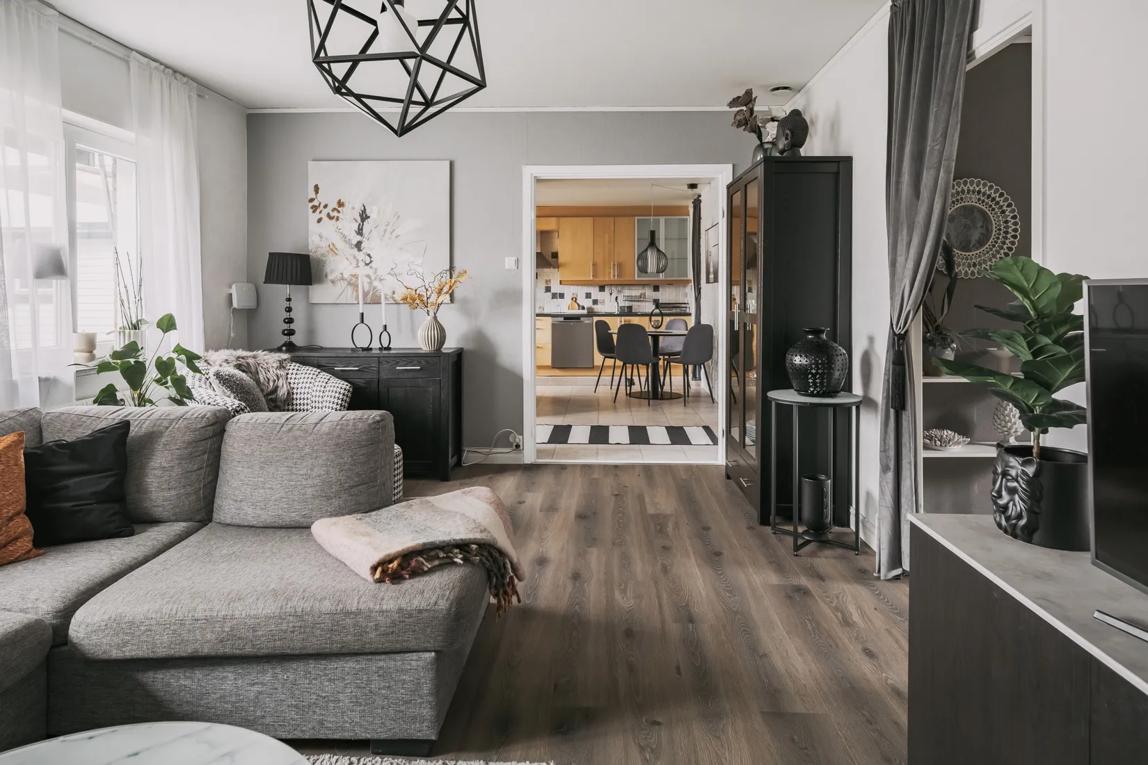 Villa, Radhus, Tallstigen 15, Mariestad