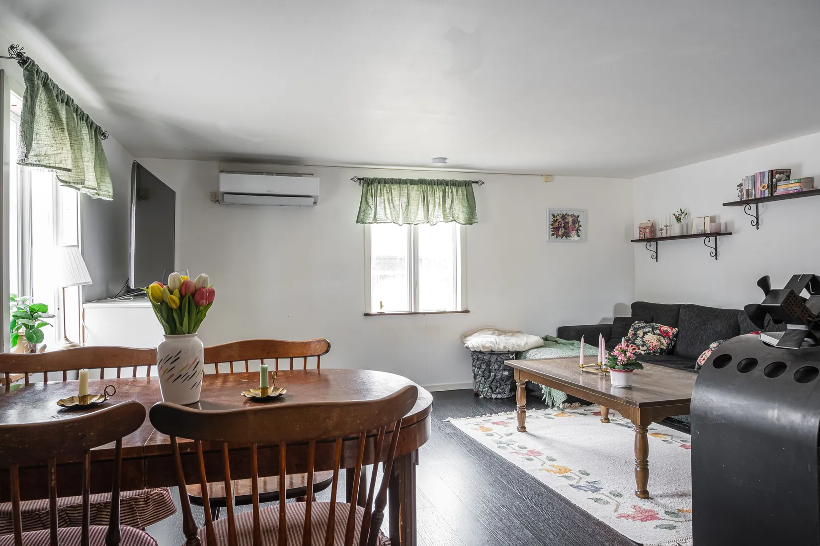 Villa, Bitterna Lillstugan 1, Bitterna, Vara