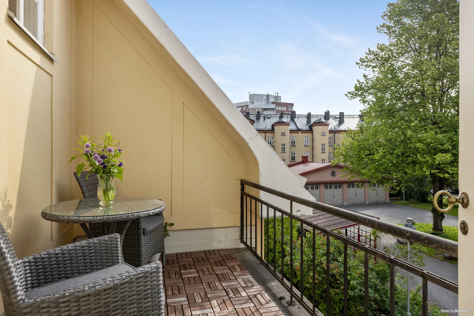 Villa, Prinsgatan 7, Centralt väster vid Karl-Johanparken, Örebro