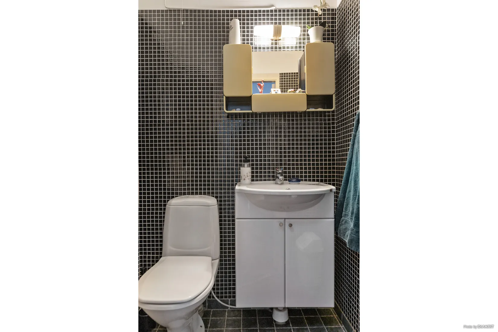 Villa, Prinsgatan 7, Centralt väster vid Karl-Johanparken, Örebro